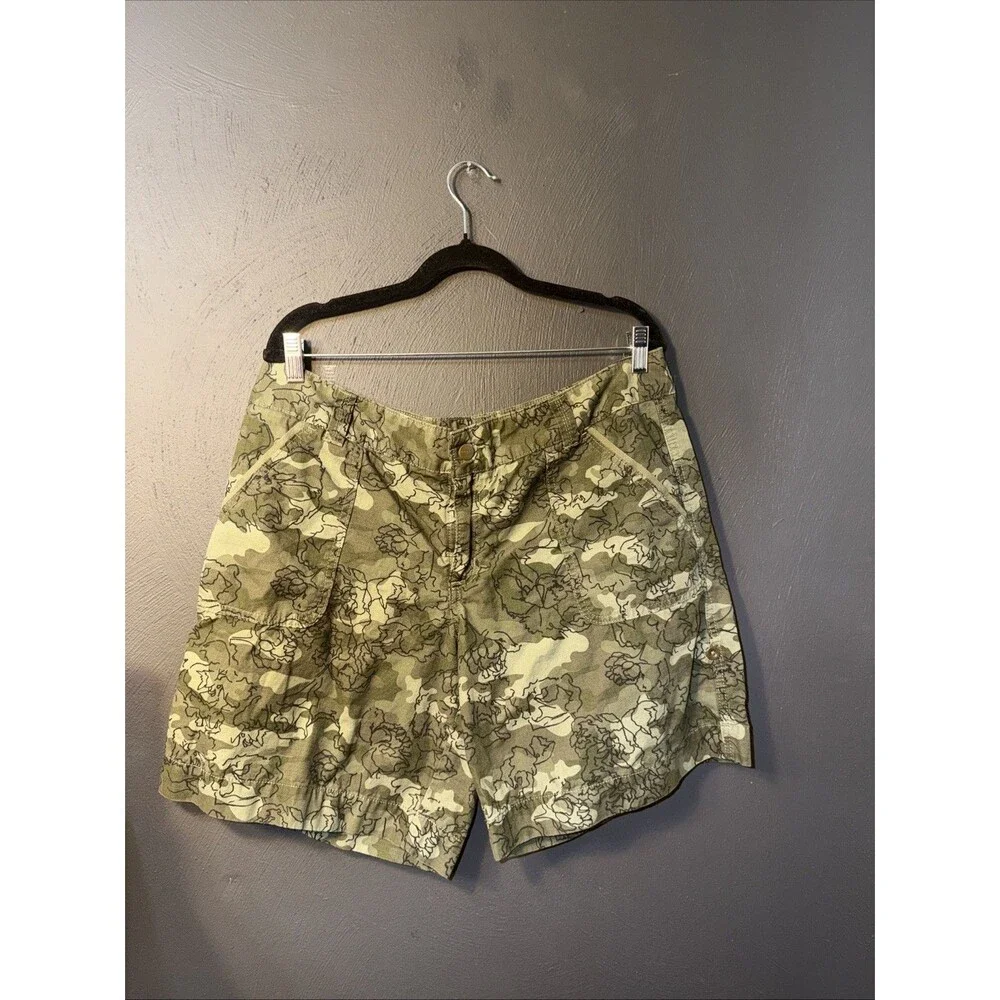 CARHARTT El Paso Size 16 Camo Outdoor Shorts - Picture 1 of 8